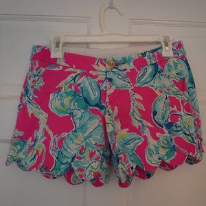 Lilly Pulitzer Buttercup Stretch Scallop Shorts 5" Inseam